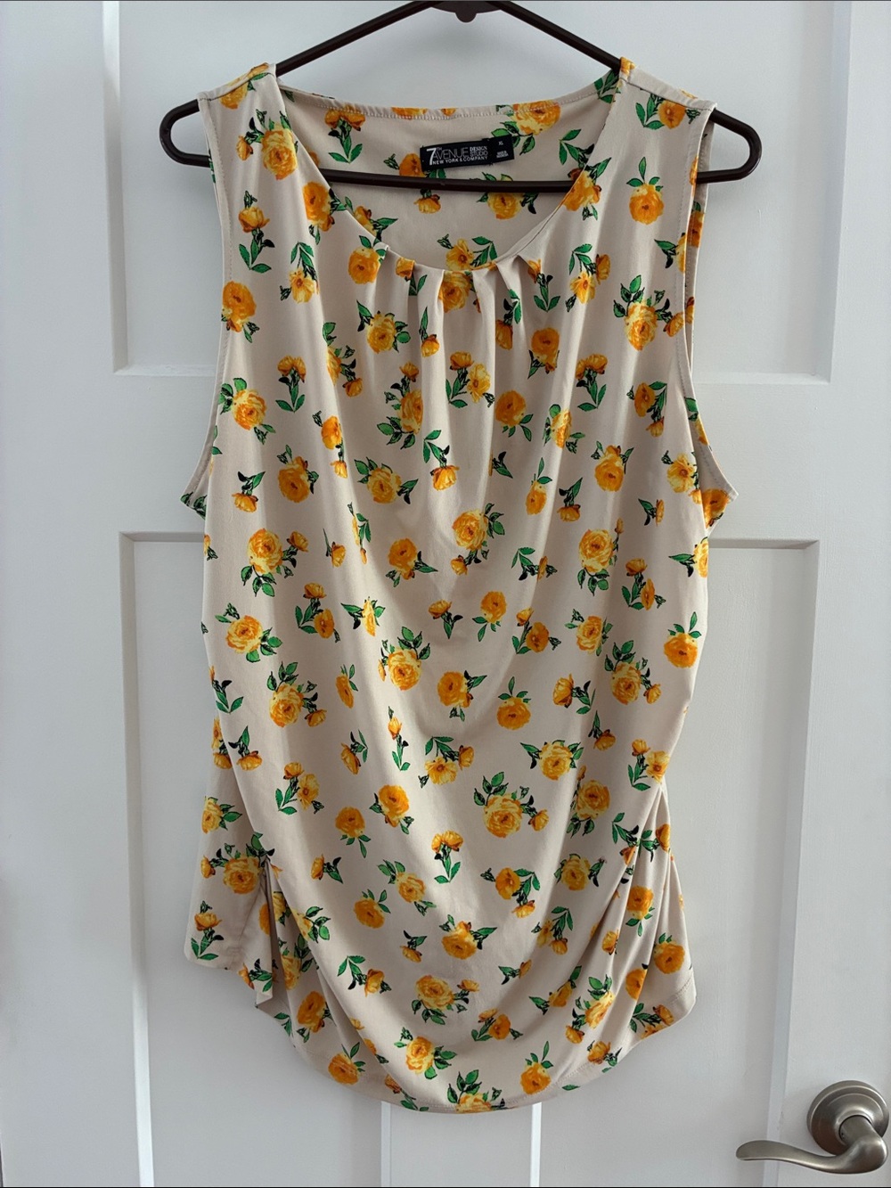 New York & Company Beige Floral Sleeveless Camisole with Yellow Roses